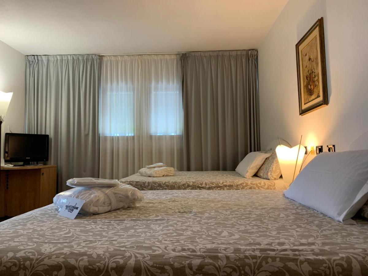 Hotel Logonovo Llido Degli Estensi Ngoại thất bức ảnh