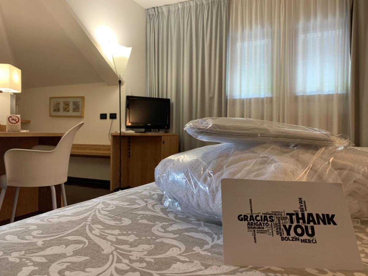 Hotel Logonovo Llido Degli Estensi Ngoại thất bức ảnh